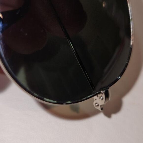 Ray-Ban Aviator Large Metal Sunglasses Men or Women Used - Picture 4 of 4